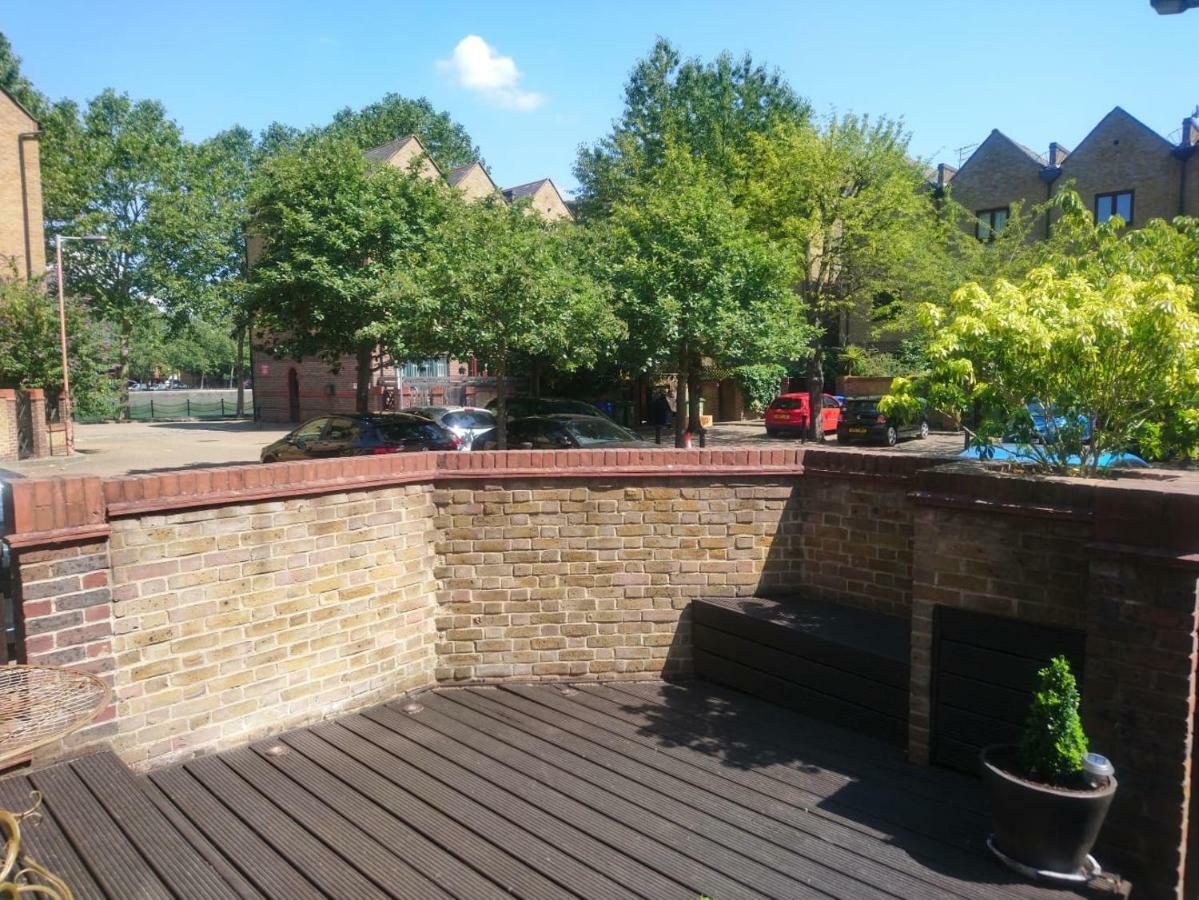 Dockside London Exterior photo